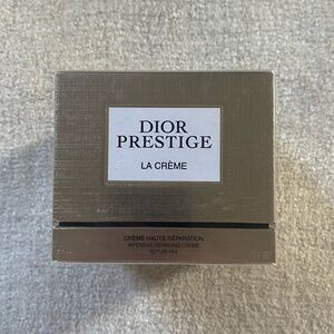 Dior Prestige La Crème Texture Fine